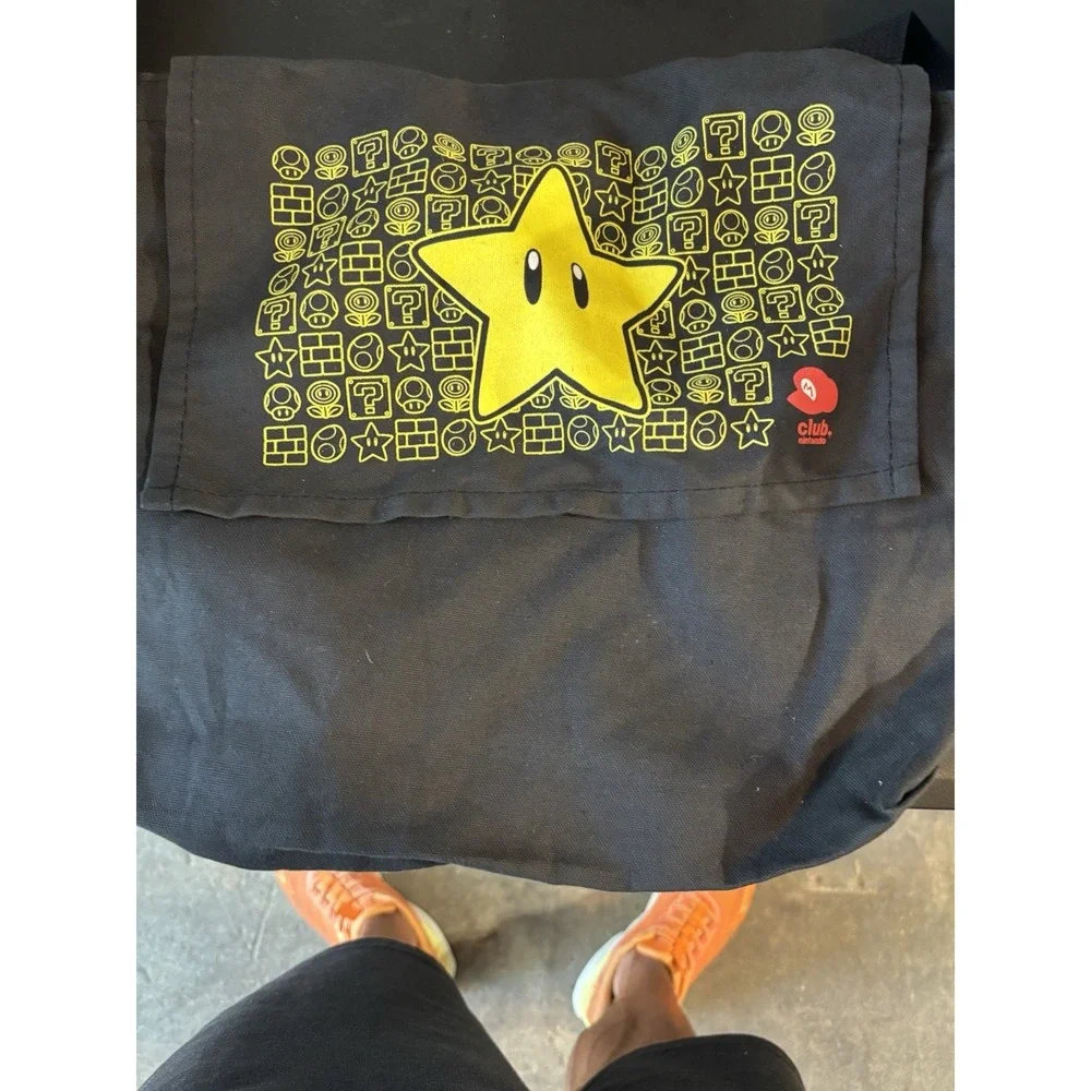 Club Nintendo Exclusive Messenger Bag  Super Mario Yellow Star Power